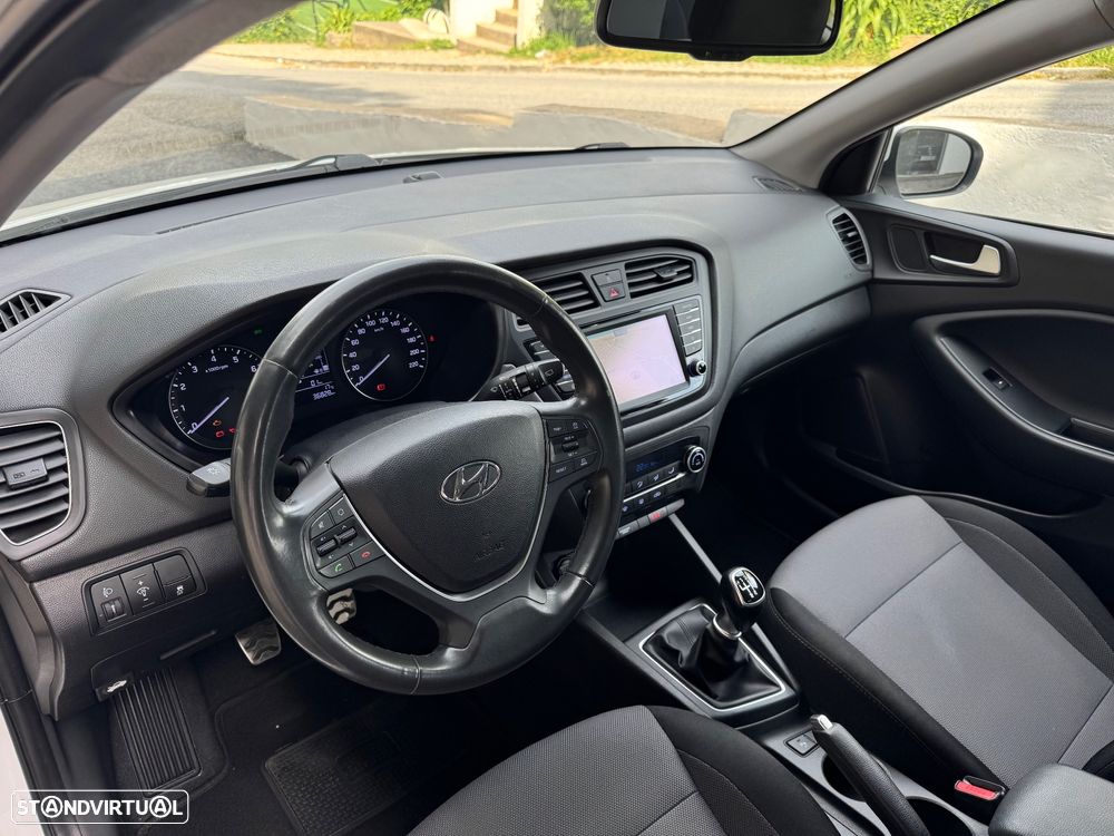 Hyundai i20 Active 1.0 T-GDi Blue Comfort Navi - 17