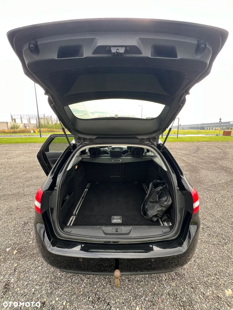 Peugeot 308 BlueHDi FAP 120 Stop&Start Active - 8