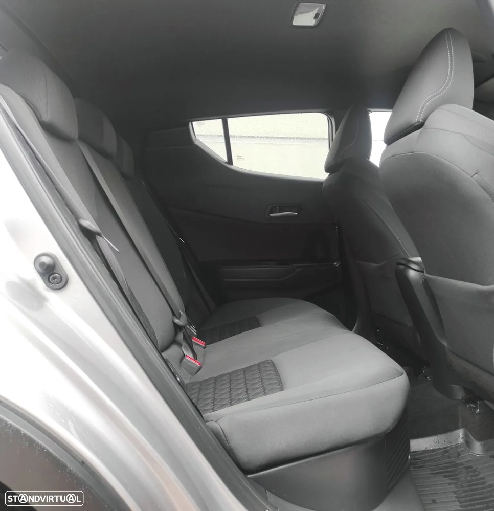 Toyota C-HR 1.8 Hybrid Square Collection - 27