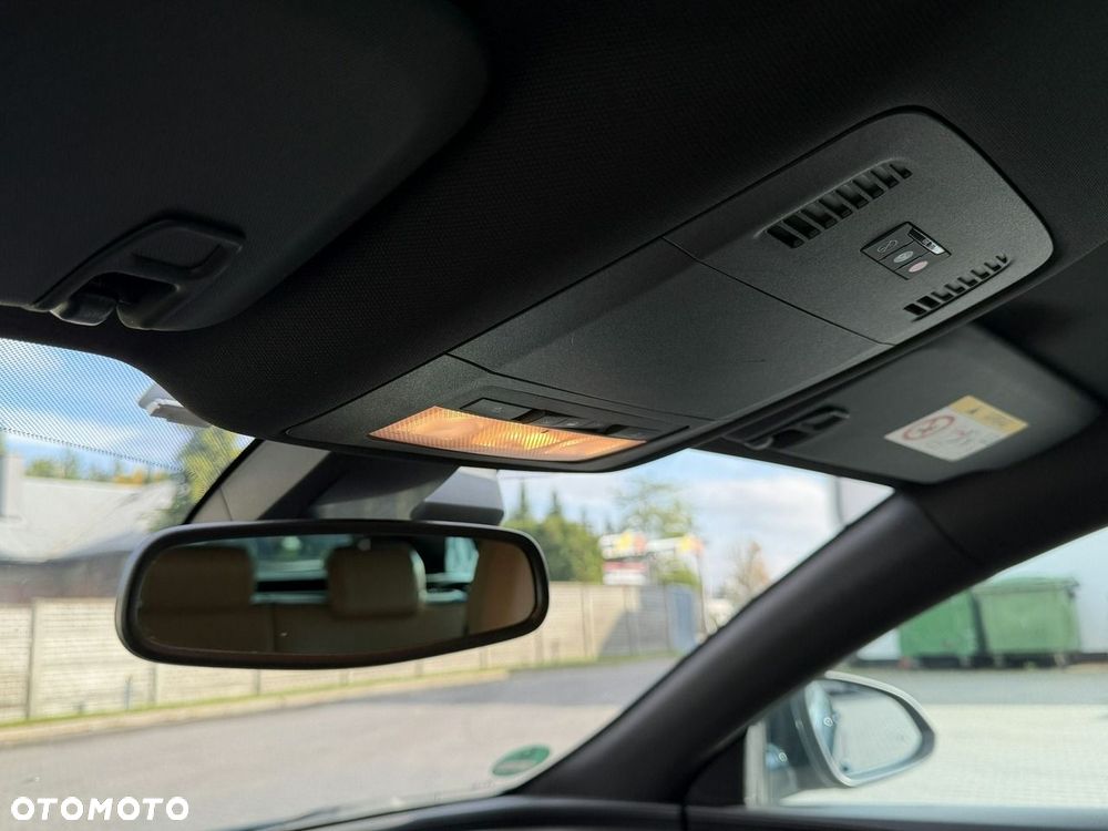 Opel Insignia 2.0 Ultimate Exclusive - 22