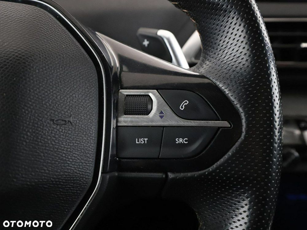 Peugeot 5008 2.0 BlueHDI GT S&S EAT8 - 34