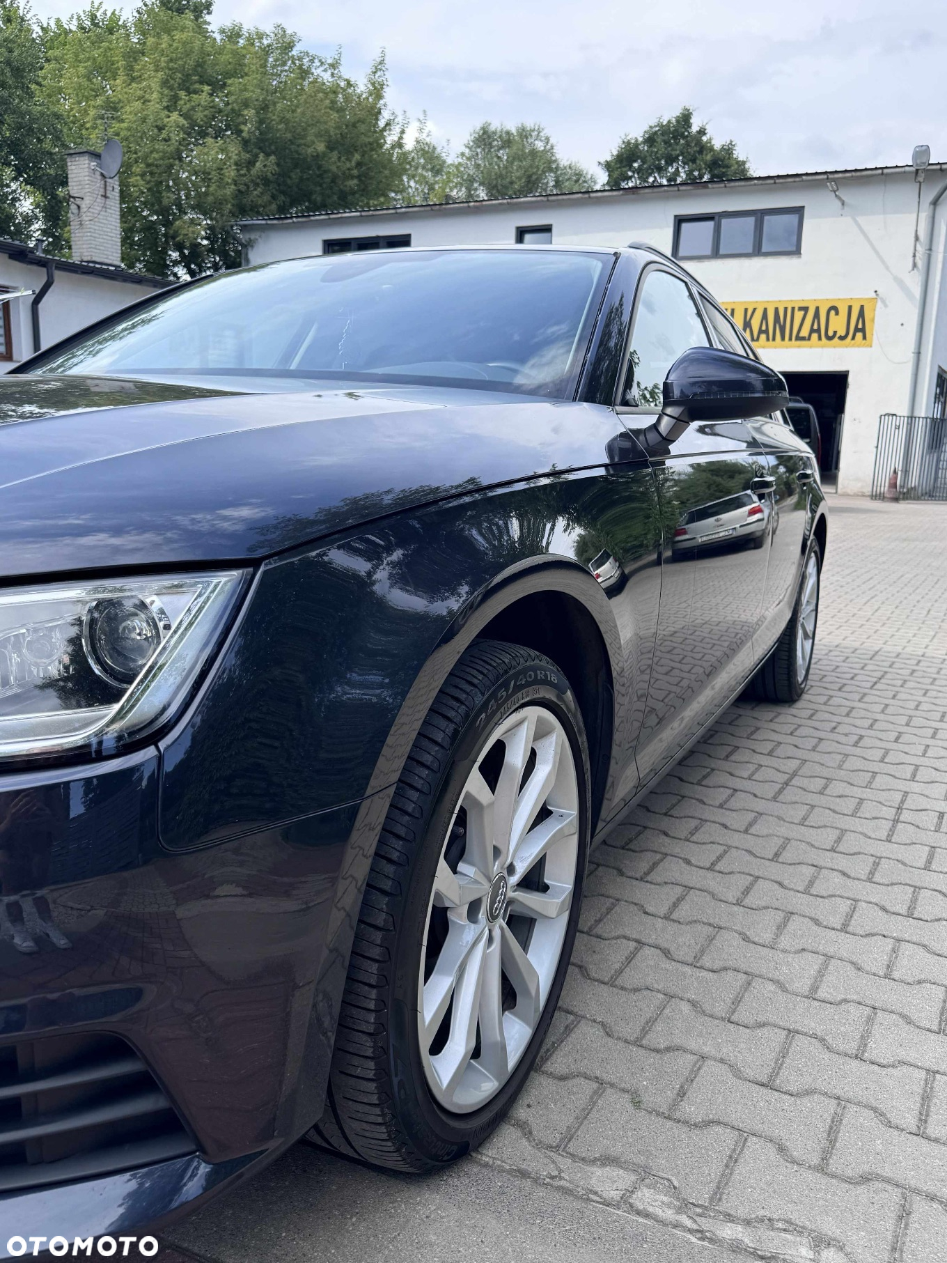 Audi A4 - 8