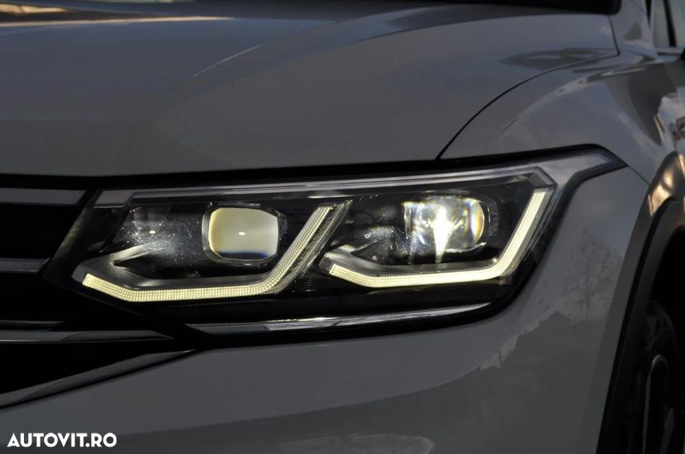 Volkswagen Tiguan 2.0 TDI SCR 4MOTION DSG R-Line - 13