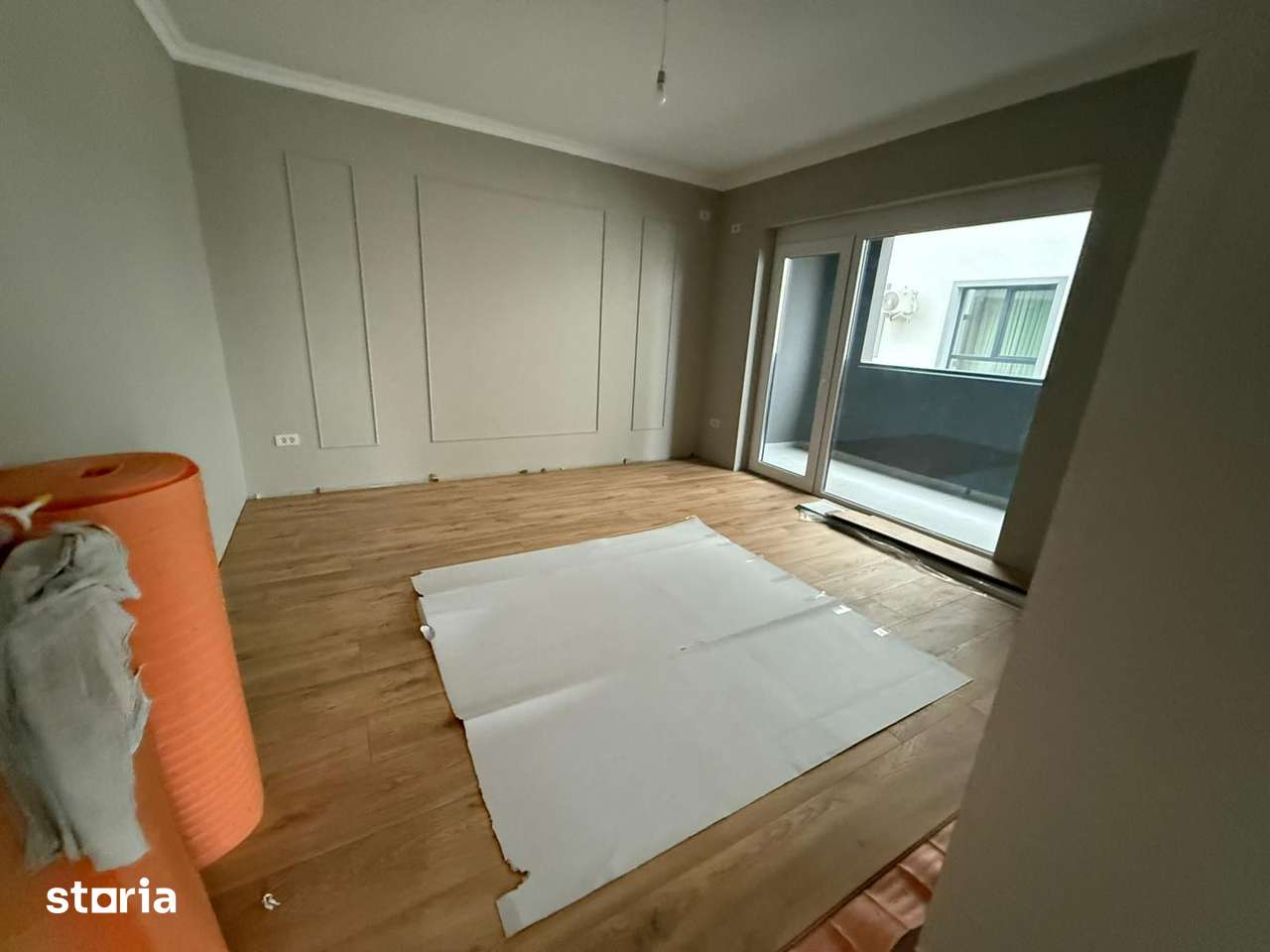 APARTAMENT CU O CAMERA SI GRADINA DE 30 MP - COMISION 0% — fotografia 1
