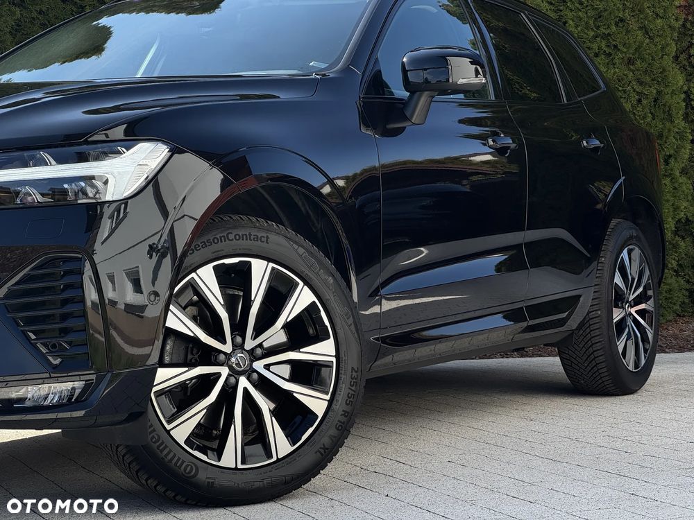 Volvo XC 60 B4 D AWD Plus Dark - 11