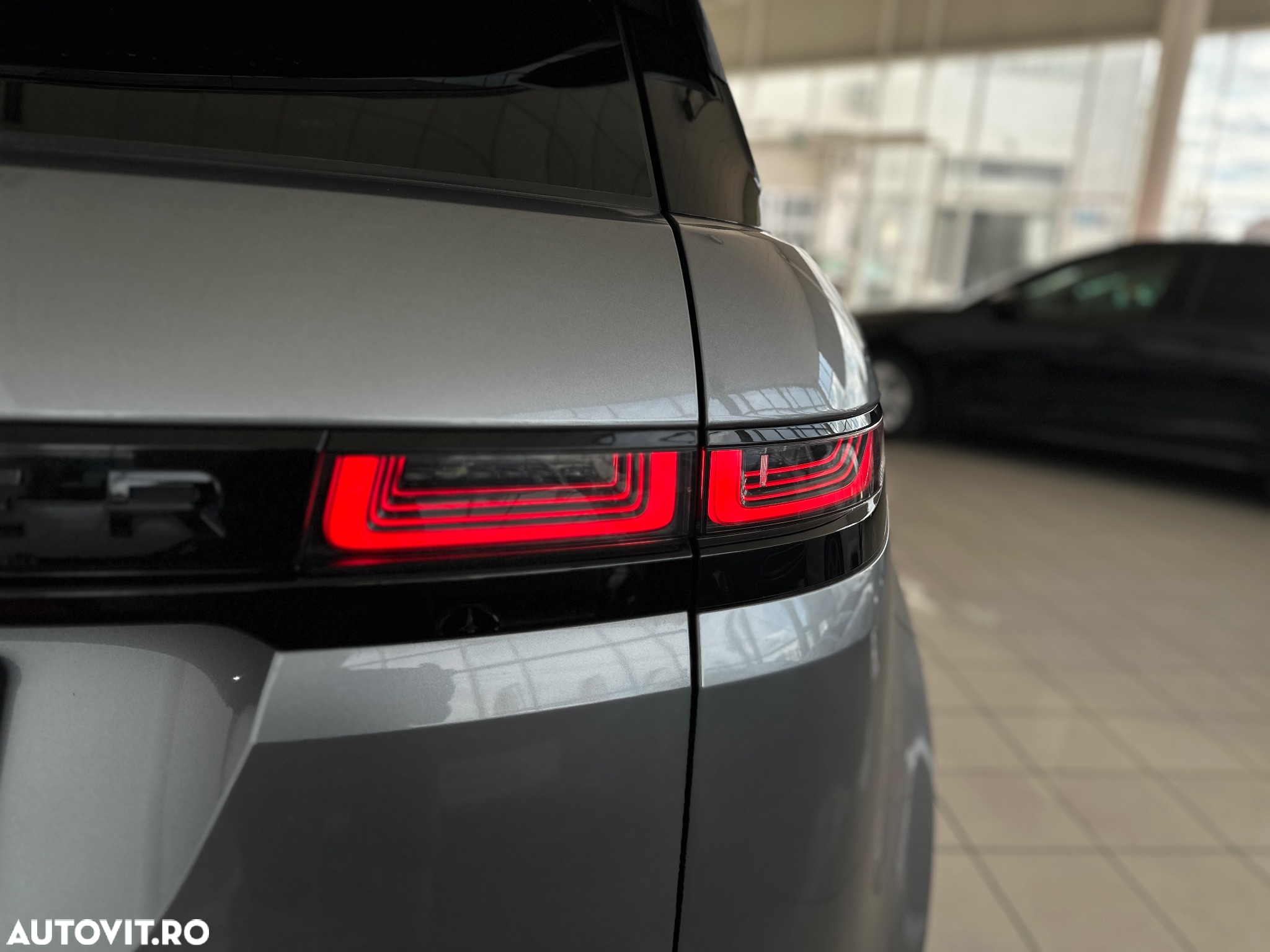 Land Rover Range Rover Evoque 2.0 D180 R-Dynamic - 38