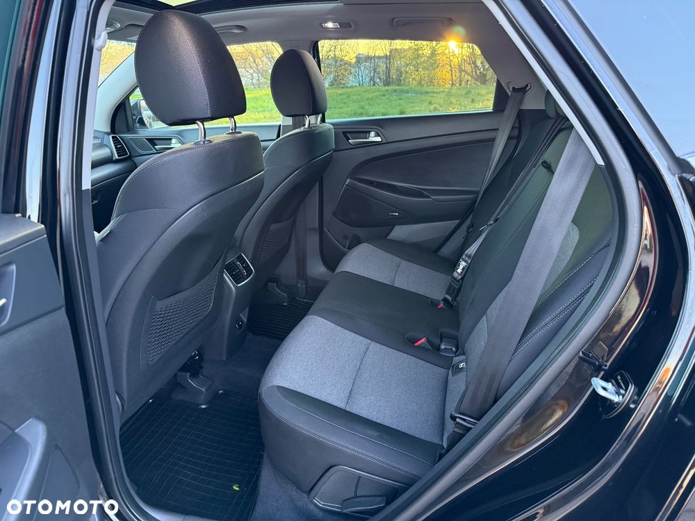 Hyundai Tucson 1.6 CRDi Comfort 2WD - 16