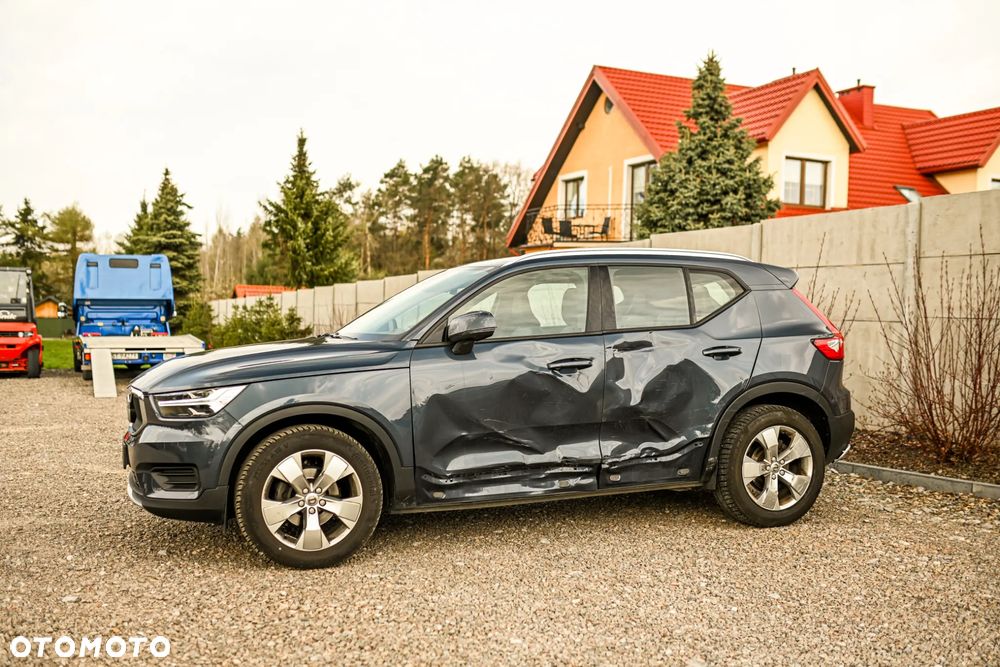 Volvo XC 40 T2 Core - 13