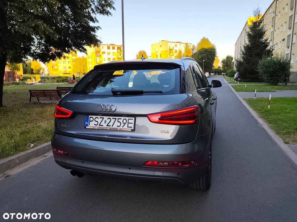 Audi Q3 - 18