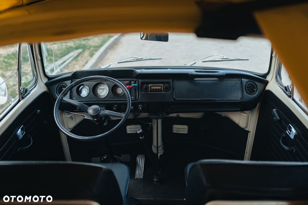 Volkswagen Transporter - 19