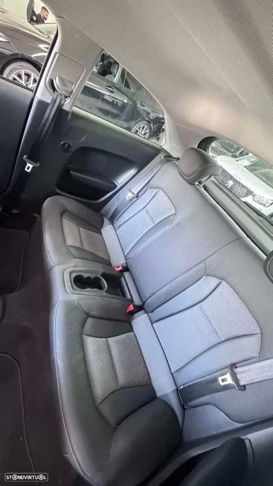 Audi A1 1.6 TDI Design - 11