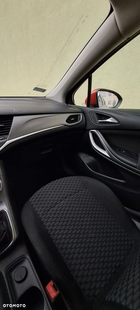 Opel Astra 1.6 CDTI Enjoy - 6