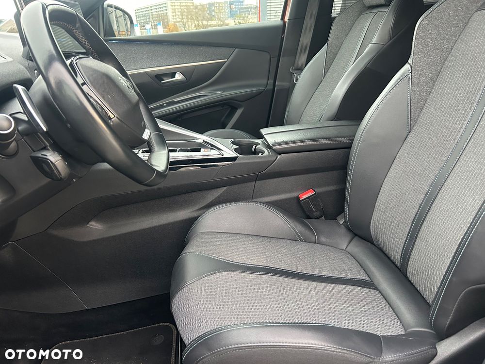 Peugeot 5008 BlueHDi 130 EAT8 Allure Pack - 13
