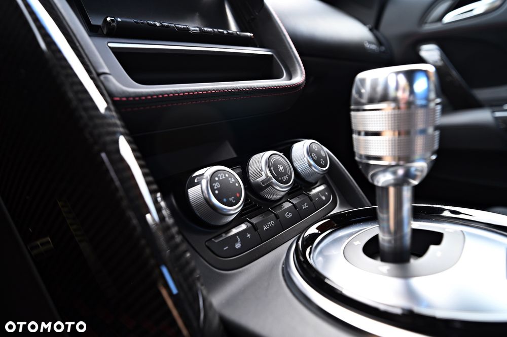 Audi R8 Coupé - 28