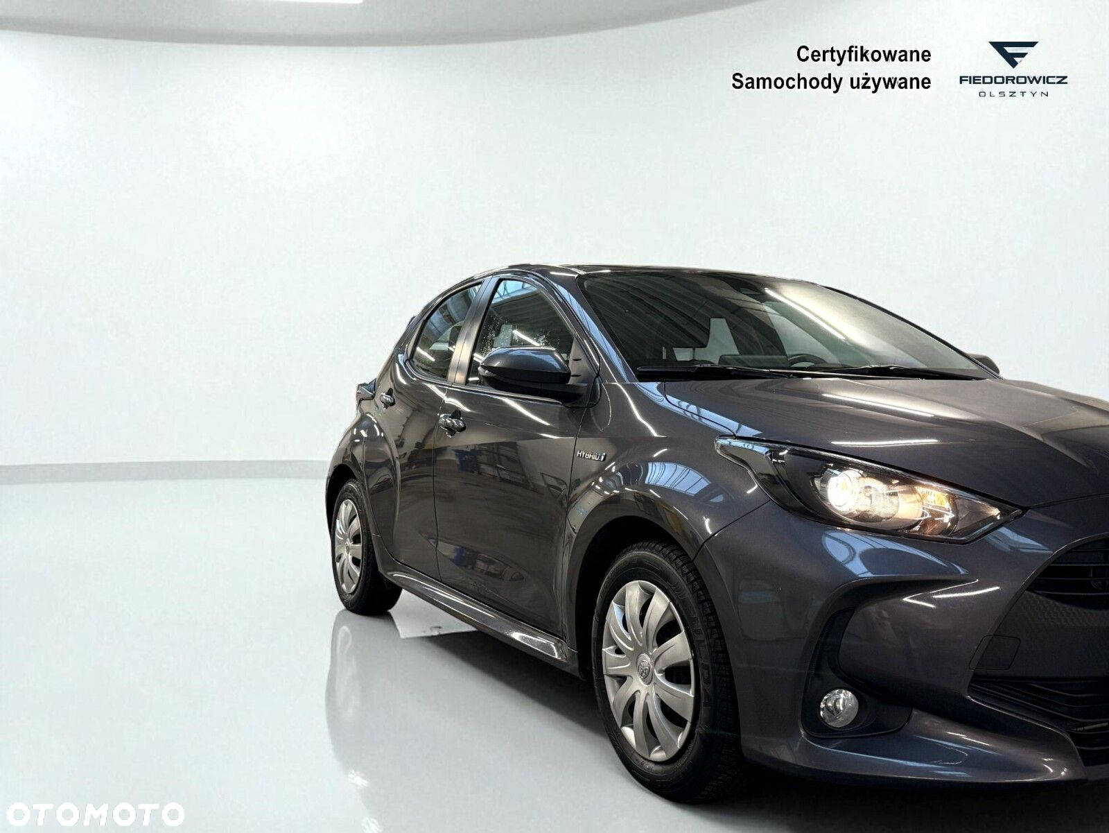 Toyota Yaris - 4