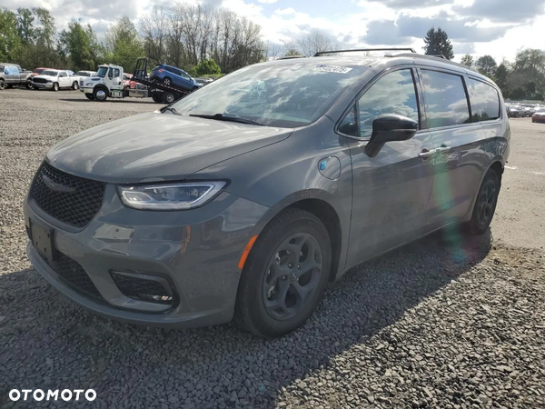 Chrysler Pacifica