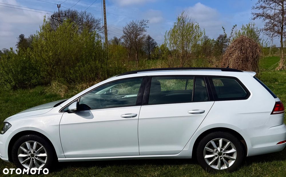 Volkswagen Golf 1.0 TSI BlueMotion Trendline - 3