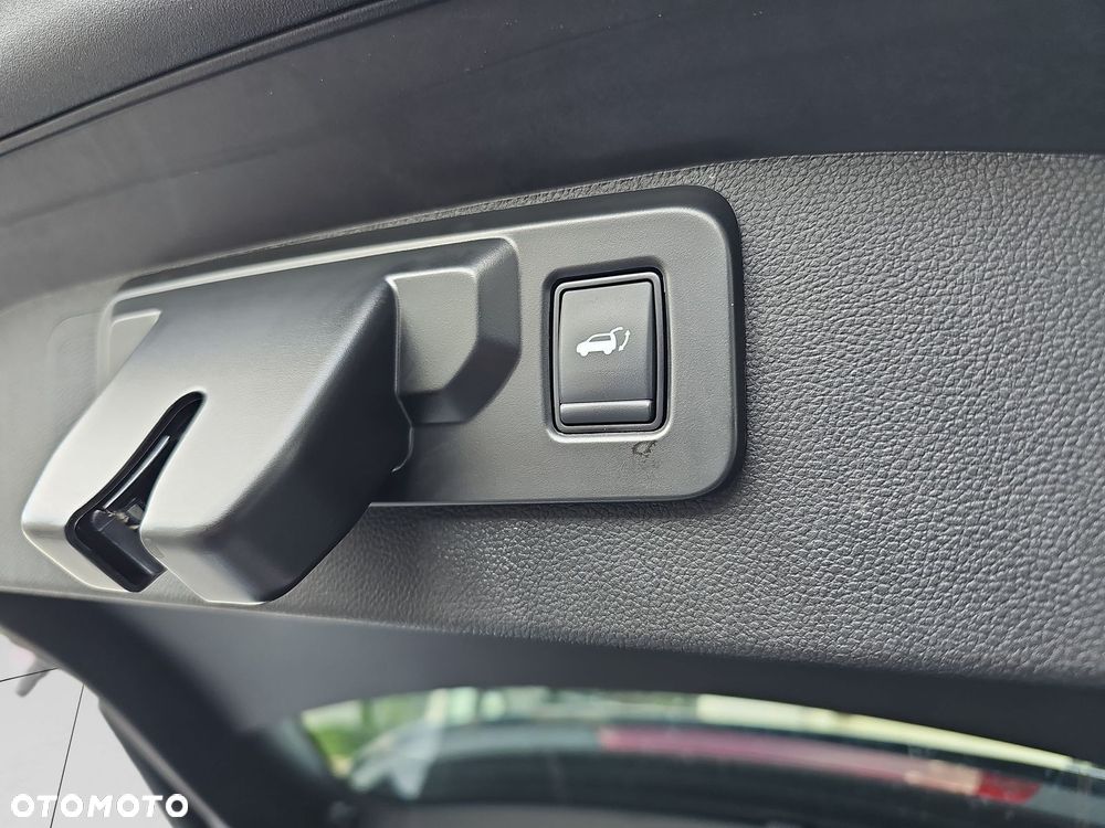 Renault Austral 1.2 E-Tech Full Hybrid 200 Iconic MMT - 26