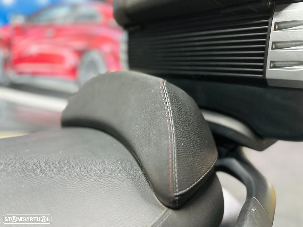 Piaggio MP3 - 18