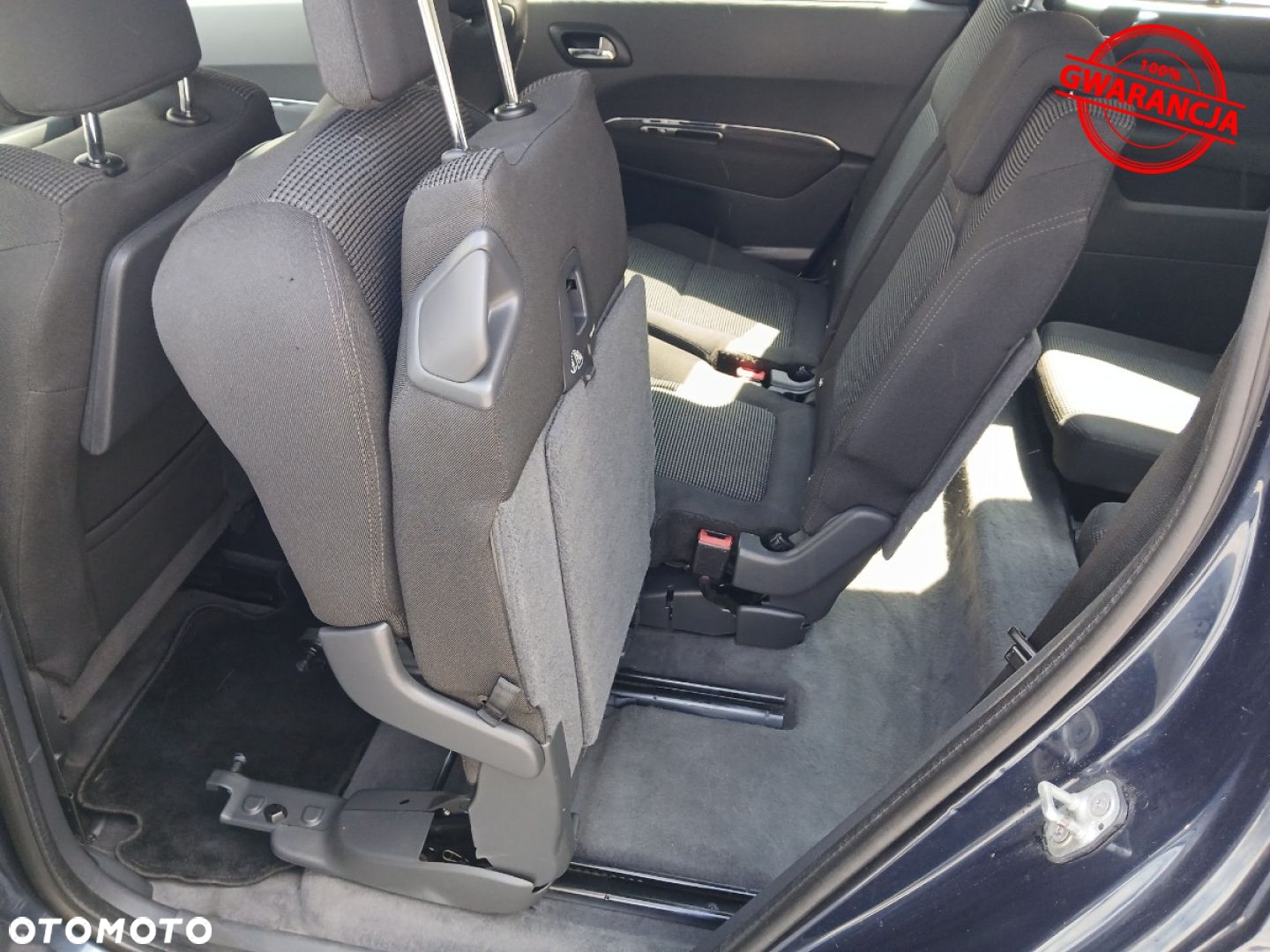 Peugeot 5008 - 37