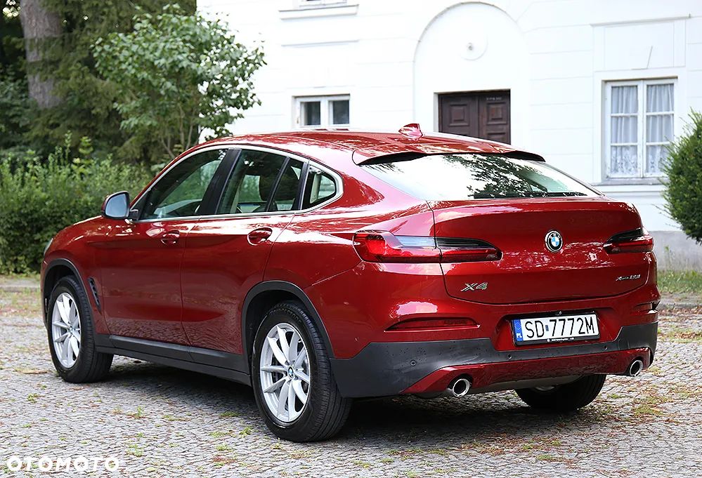 BMW X4 xDrive20i xLine sport - 4
