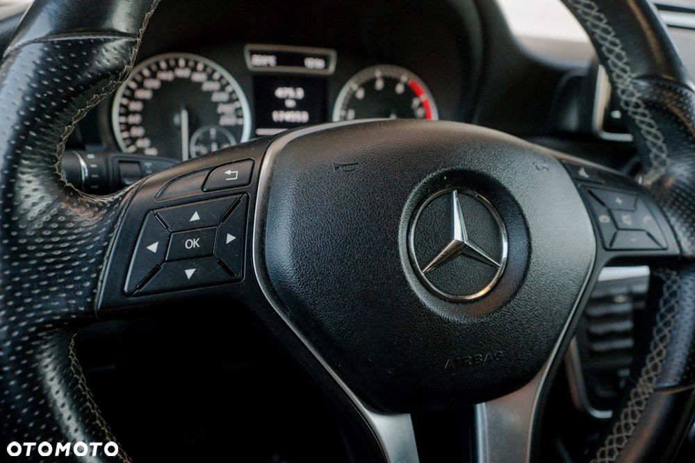 Mercedes-Benz Klasa A 180 - 16