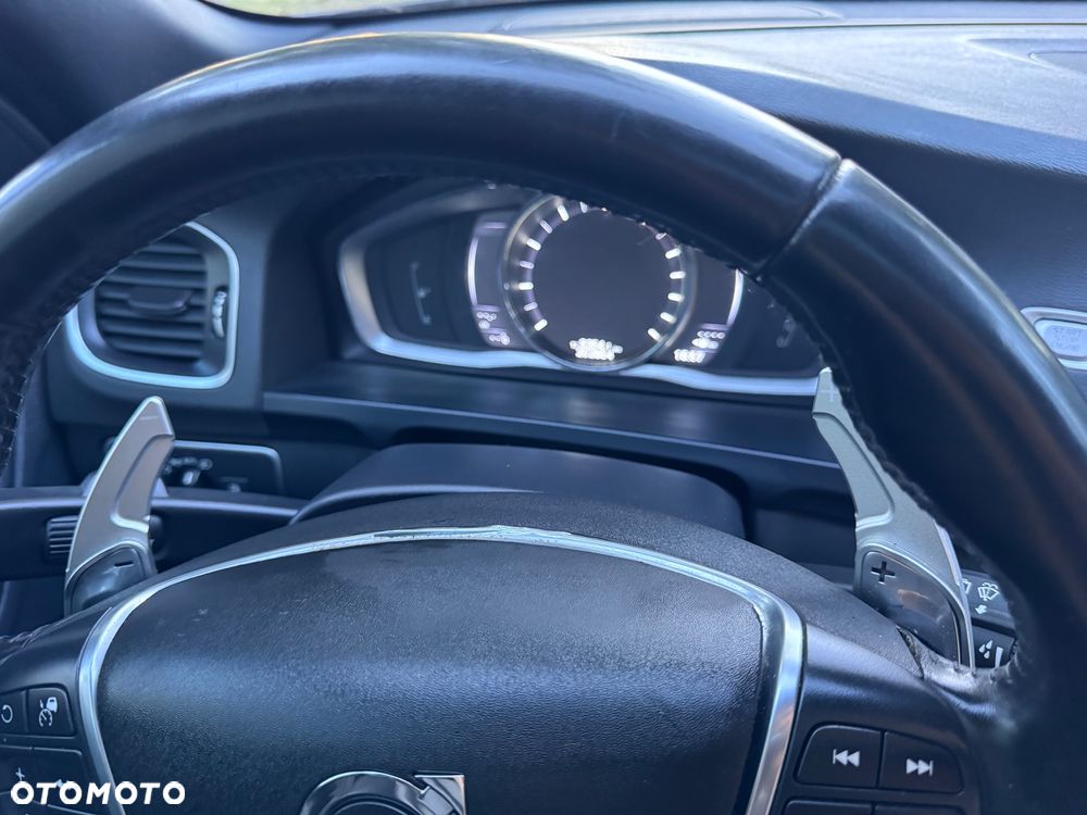 Volvo V60 - 25