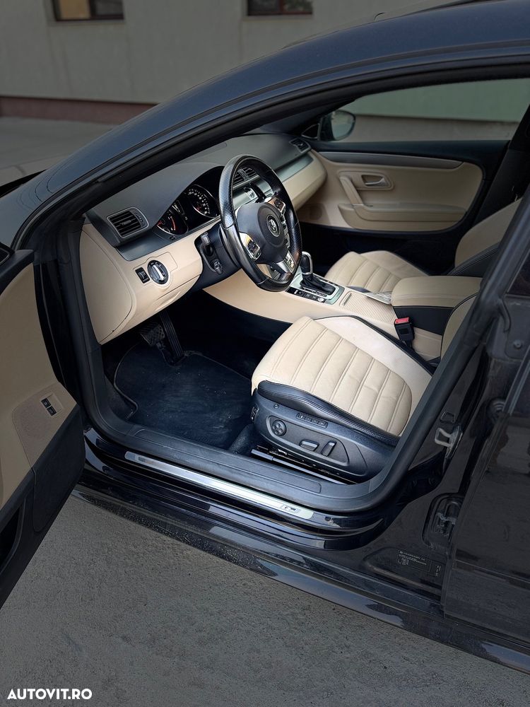 Volkswagen Passat CC - 11