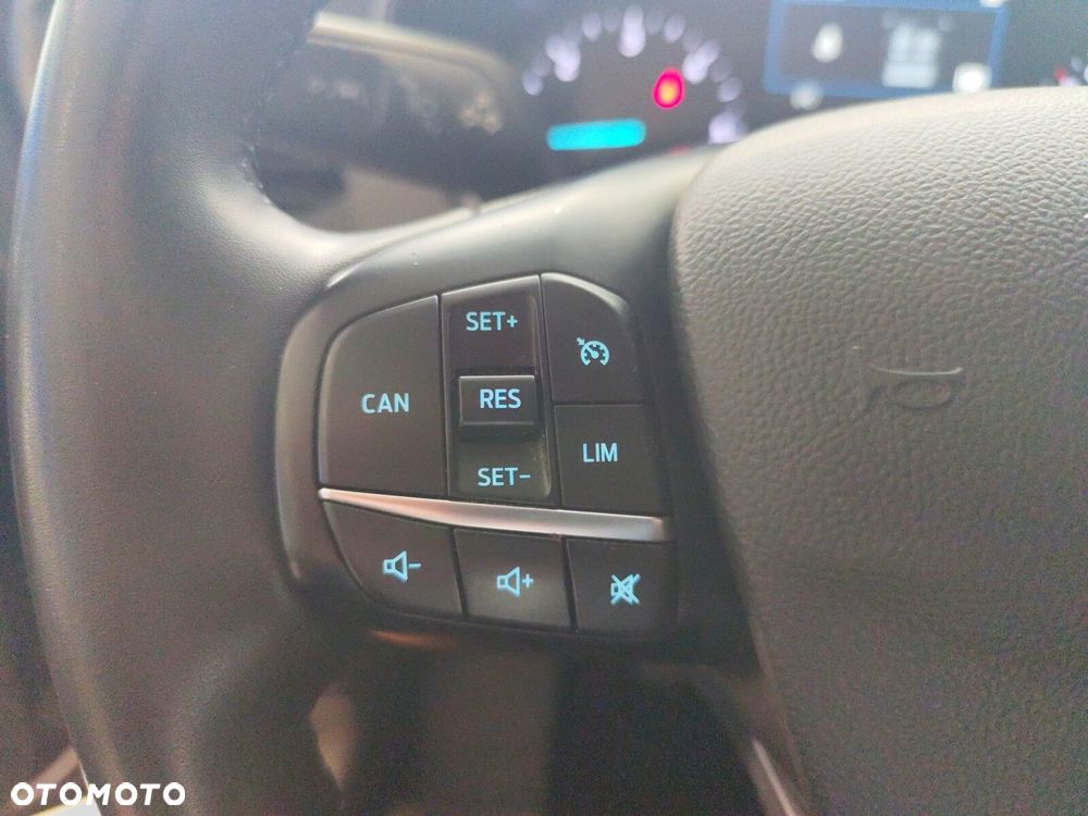 Ford Focus - 21
