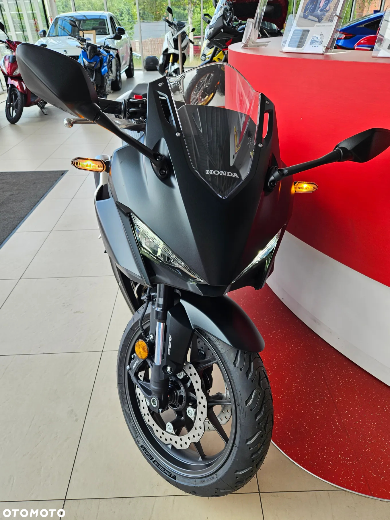 Honda CBR - 23