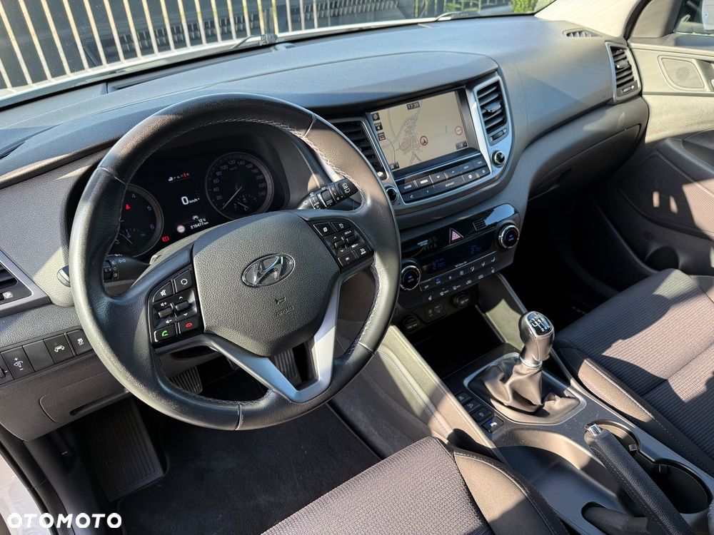 Hyundai Tucson 2.0 CRDI 2WD Style - 14