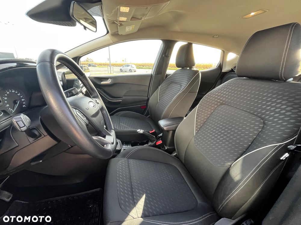 Ford Fiesta 1.1 S&S TITANIUM - 6