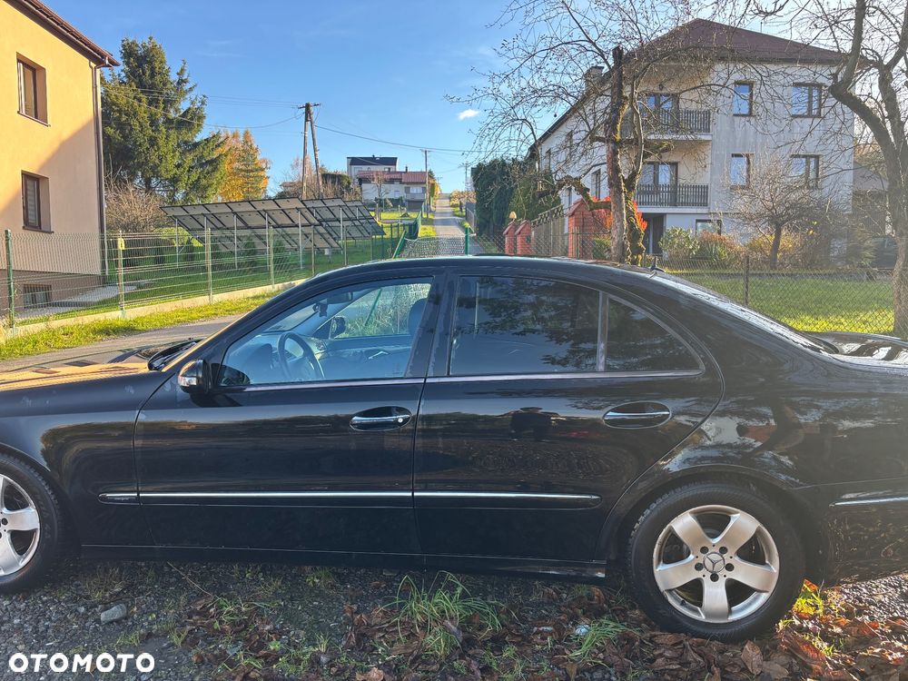 Mercedes-Benz Klasa E 320 CDI 4-Matic Avantgarde - 16