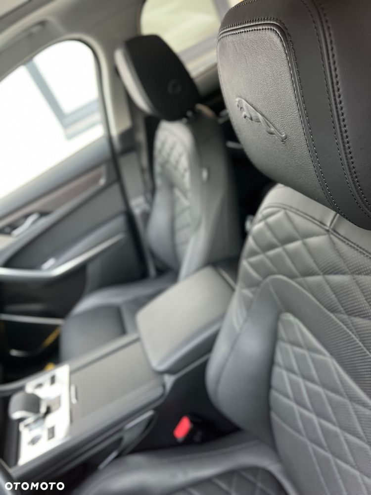 Jaguar F-Pace P250 AWD R-Dynamic S - 13