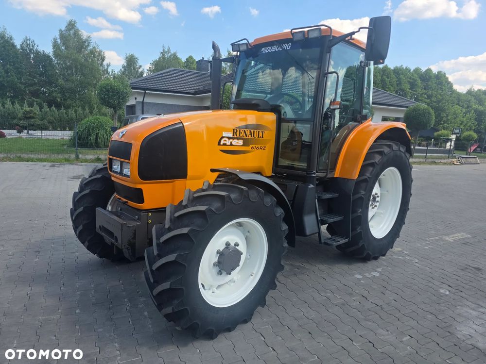 Renault Ares 616