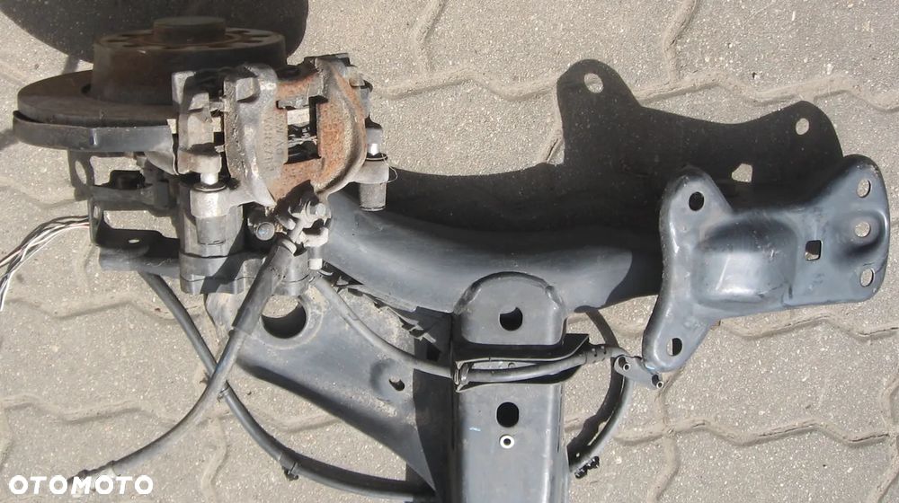 belka tył tylna VW GOLF VII SEAT LEON III A3 8V OCTAVIA III 5Q0501115 - 3