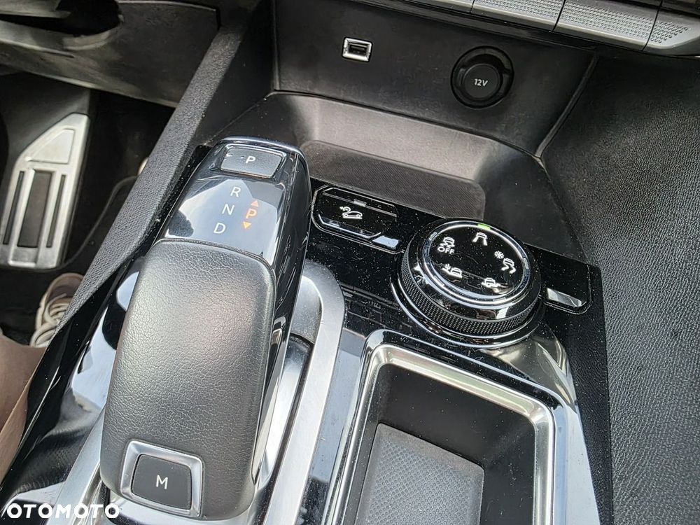Peugeot 3008 - 21