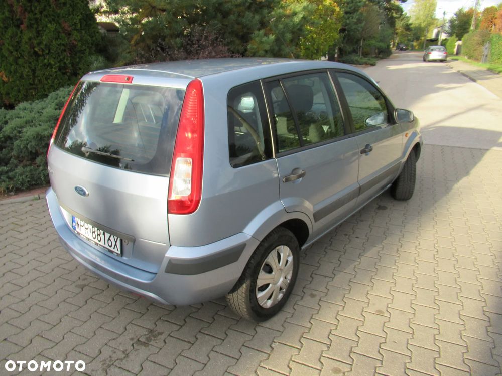 Ford Fusion 1.4 + - 4