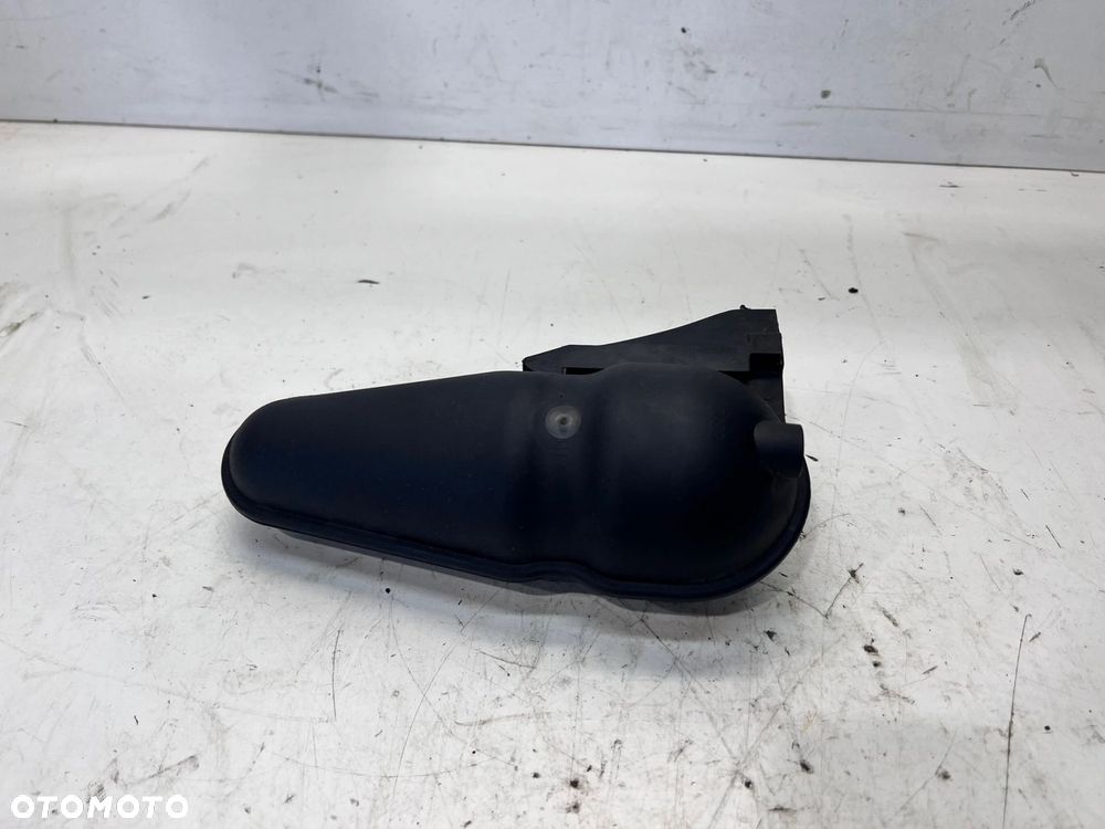 ZBIORNIK PODCIŚNIENIA AUDI A6 C7 4G0131541A 4G0131528 - 2