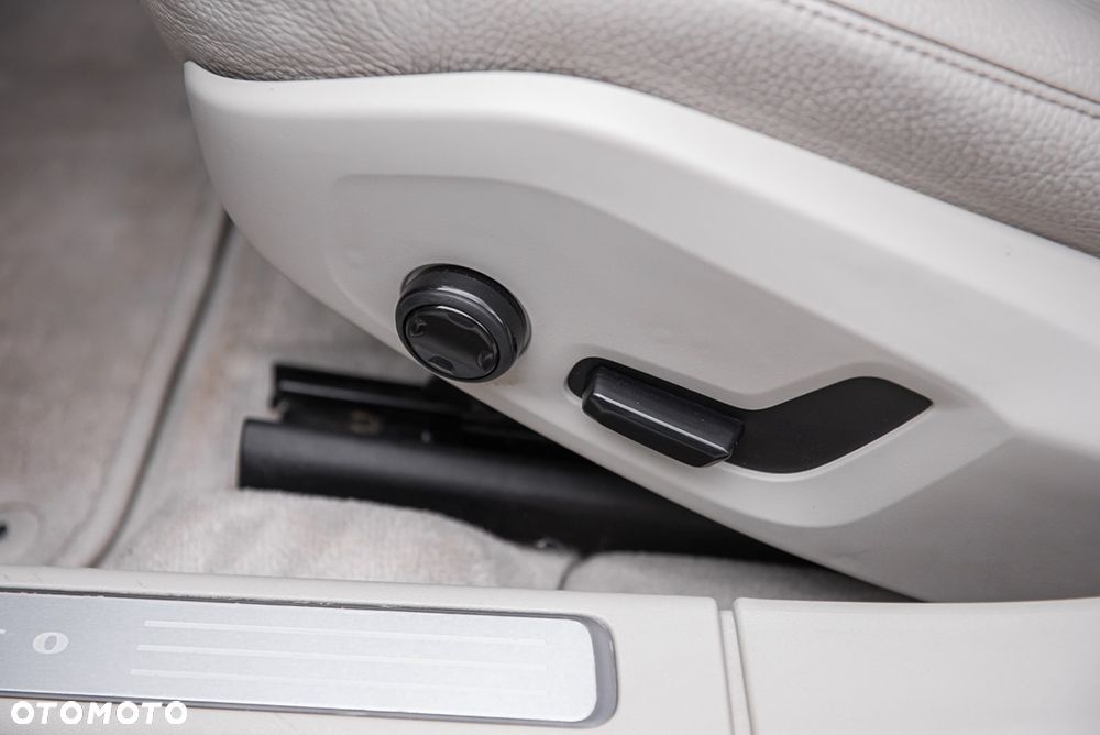 Volvo S90 D5 AWD Momentum - 18