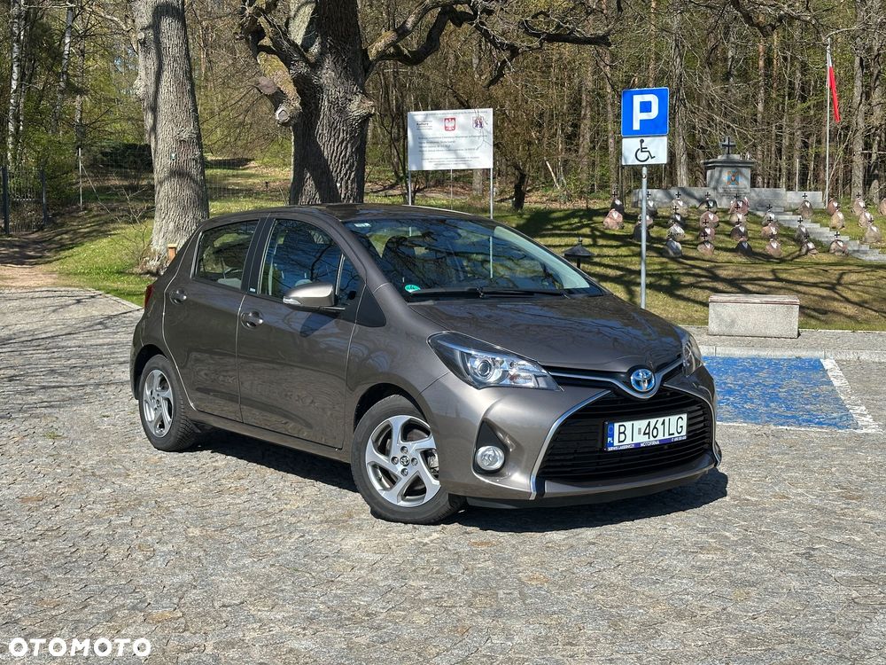 Toyota Yaris - 32