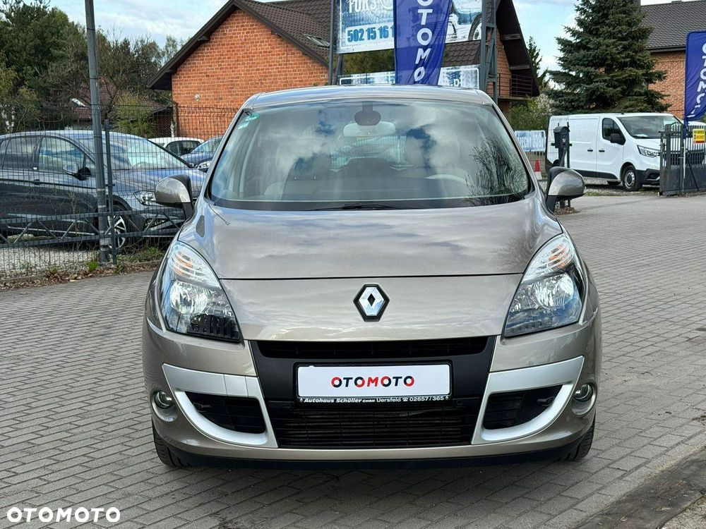 Renault Scenic - 16