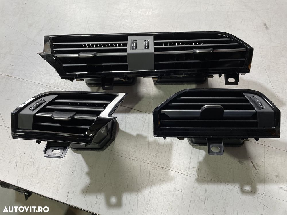 Grile aerisire Audi Q3 - 1
