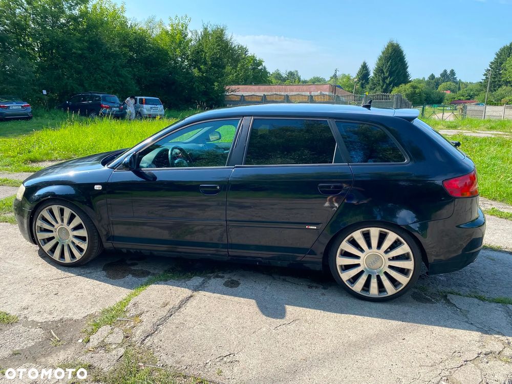 Audi A3 Sportback 2.0 TDI DPF (DSG) S tronic S line Sportpaket plus - 2