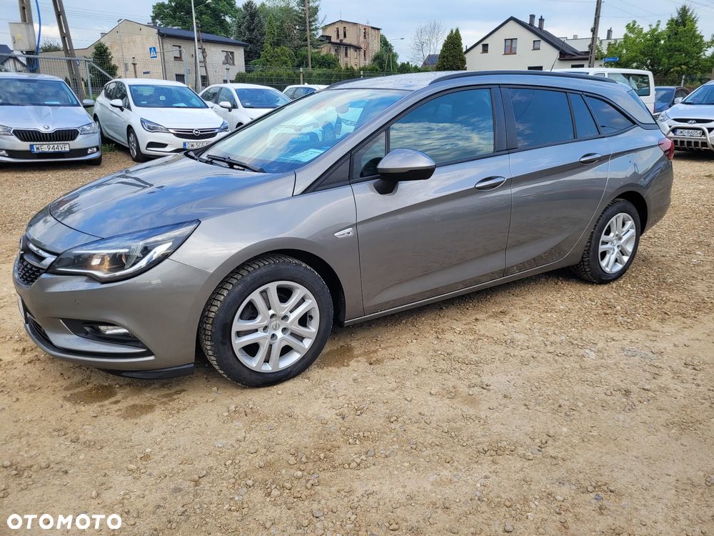 Opel Astra 1.4 T Enjoy - 17