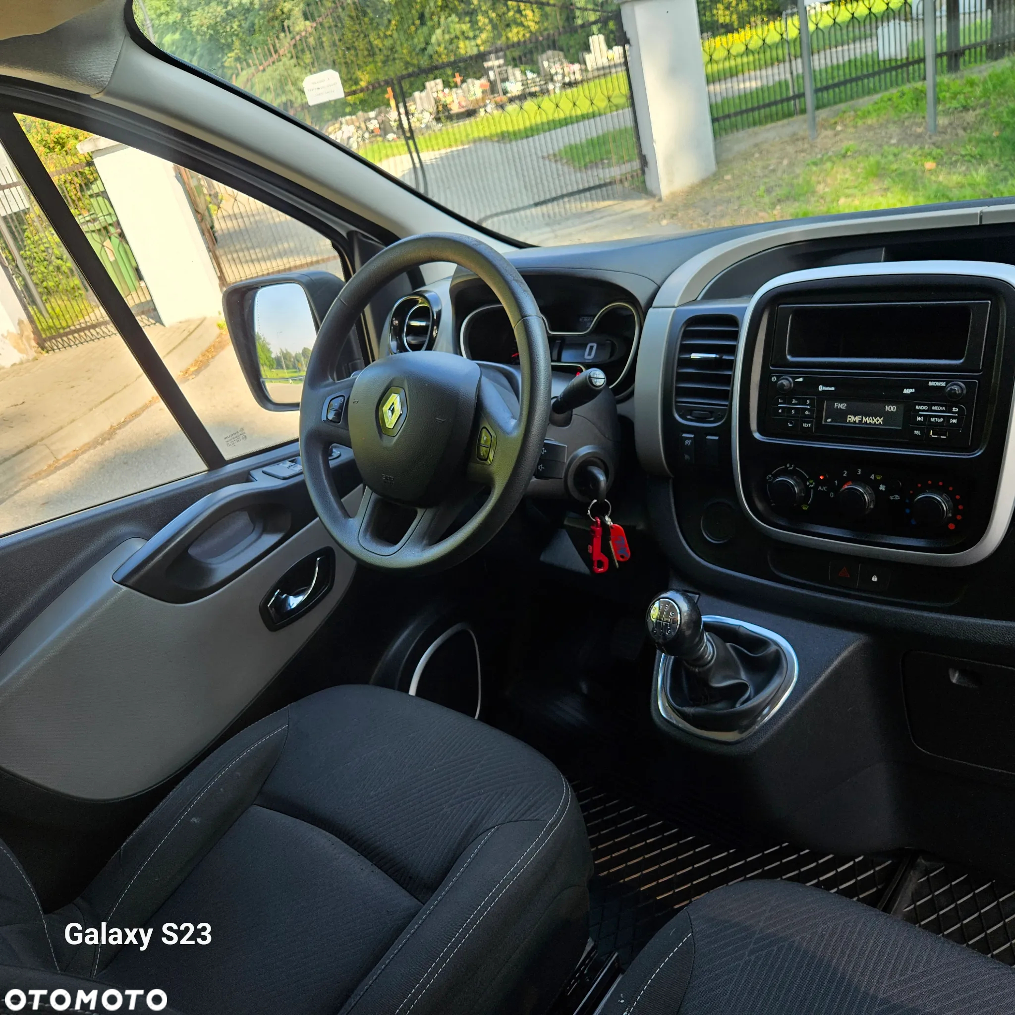 Renault TRAFIC - 31