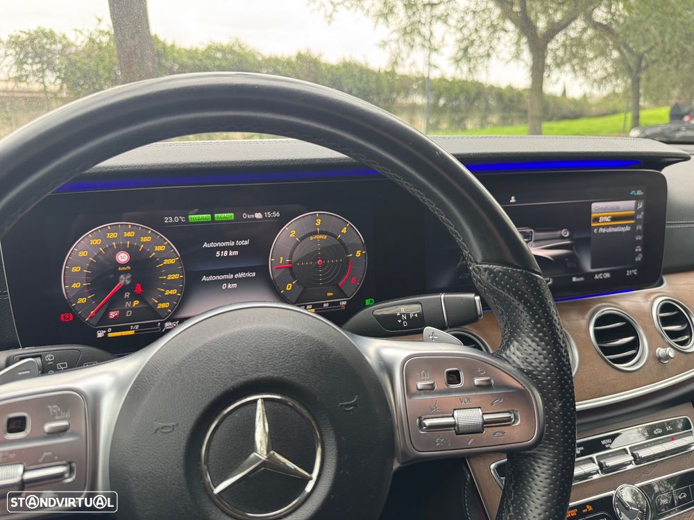 Mercedes-Benz E 300 de AMG Line - 28