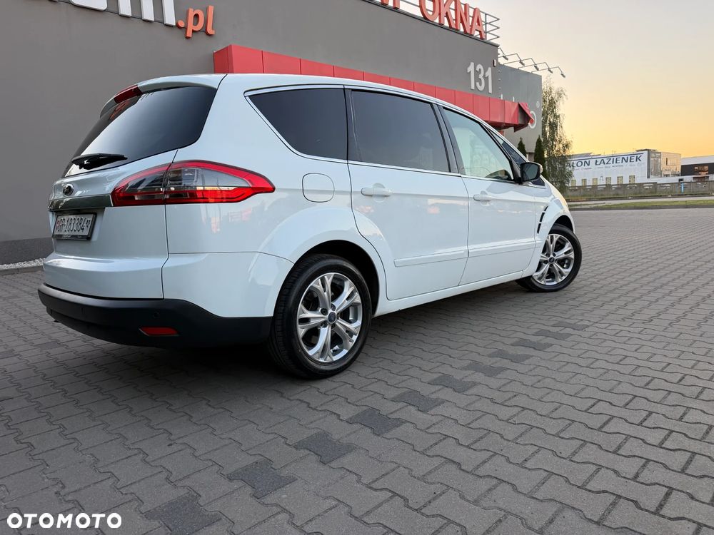 Ford S-Max 2.0 TDCi DPF Titanium X - 15