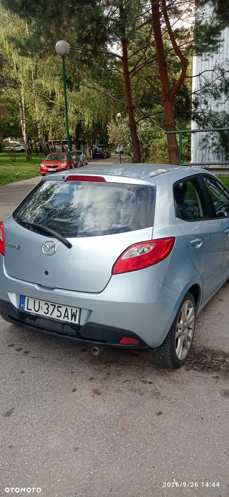 Mazda 2 - 3