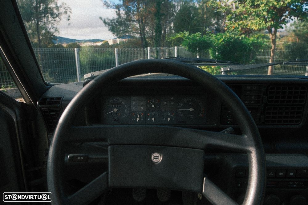 Lancia Prisma 1.6 - 10